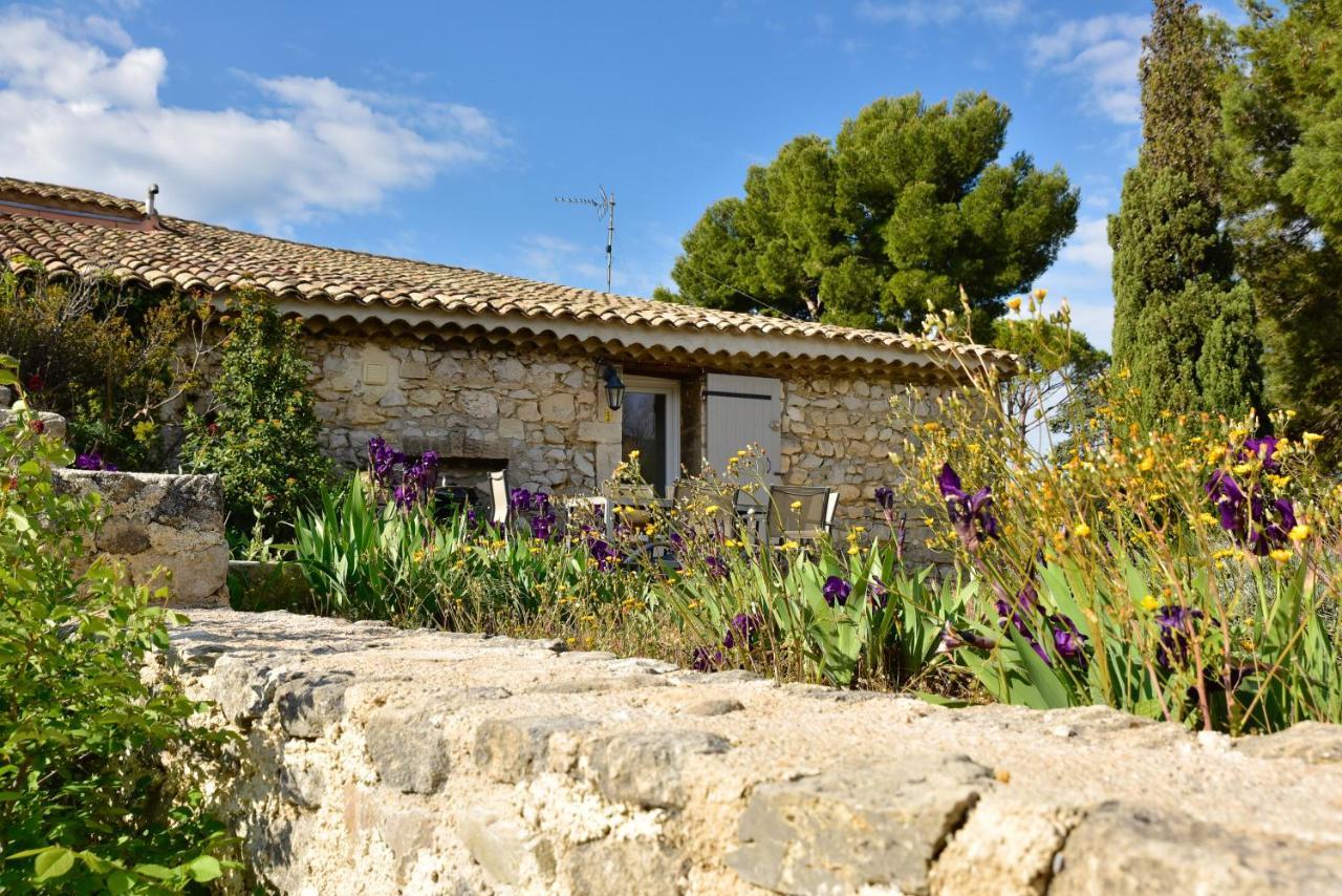 Aparthotel Domaine Du Mas Foucray Les Baux-de-Provence Exterior foto